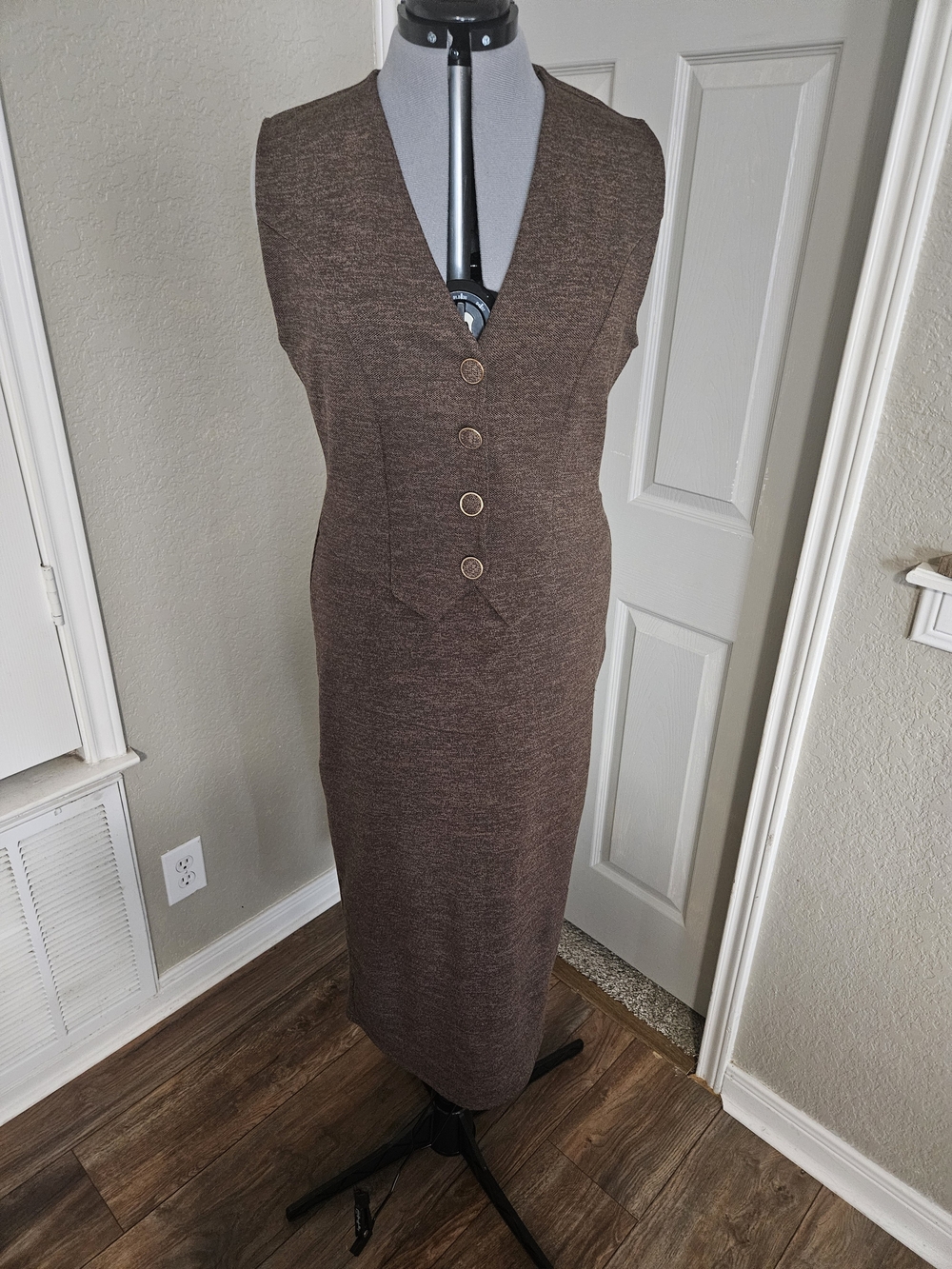 Zara Sleeveless Midi Knit Dress in Brown
